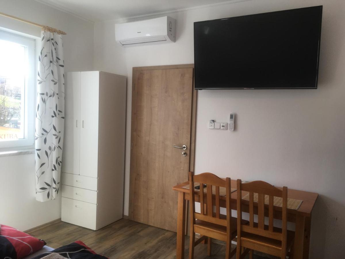 Ubytovani Pod Mezu Hlohovec Extérieur photo