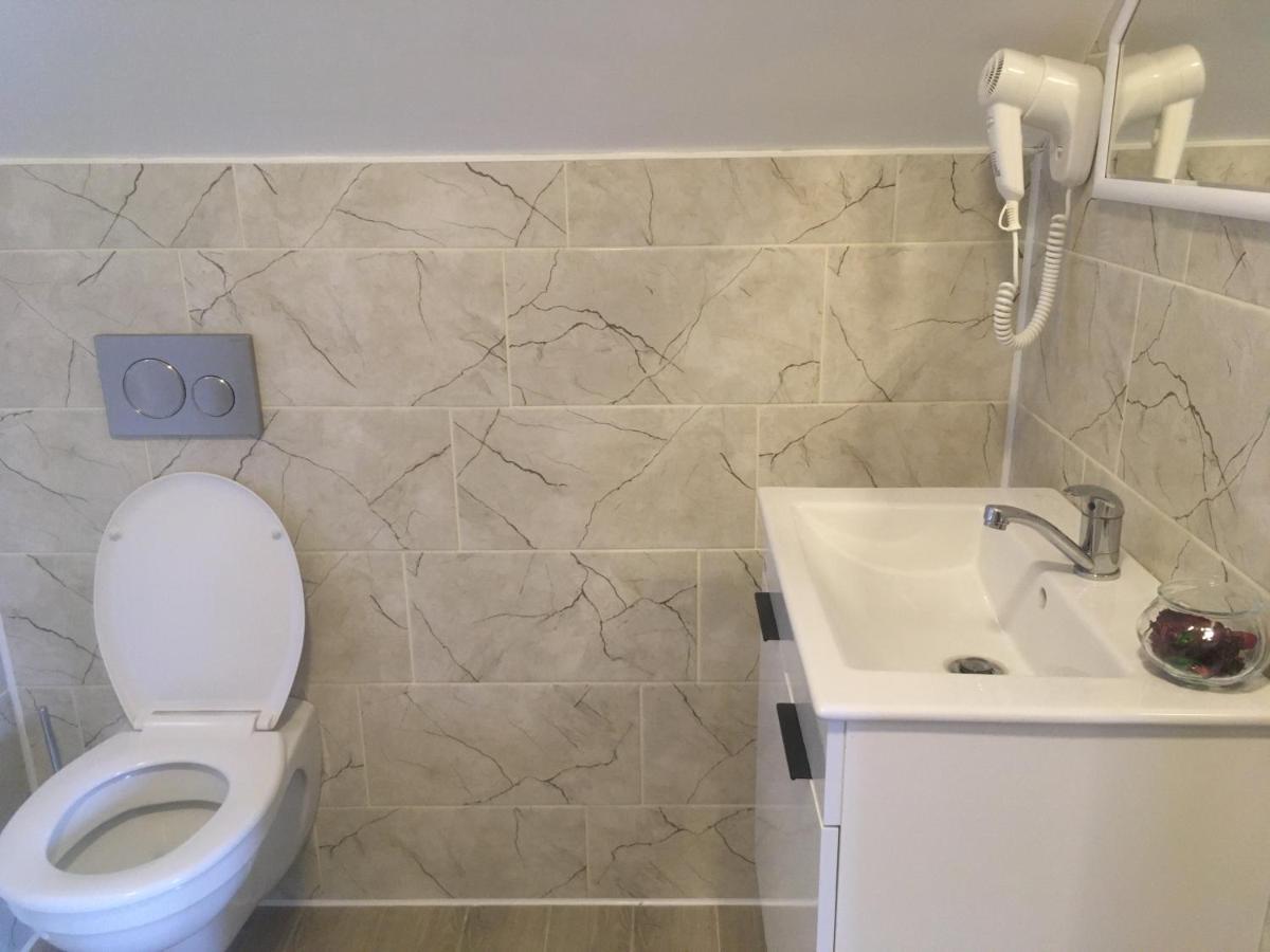 Ubytovani Pod Mezu Hlohovec Extérieur photo